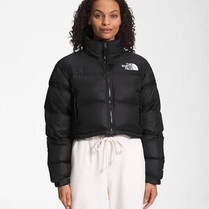 The Northface Women’s Nuptse Short Jacket black NWT.